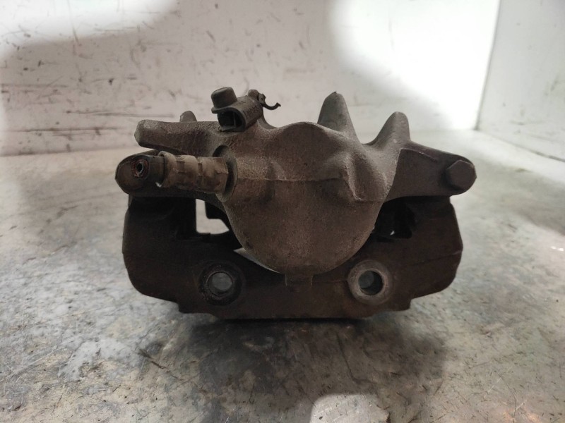Recambio de pinza freno delantera izquierda para peugeot 406 coupe (s1/s2) 2.2 hdi referencia OEM IAM   