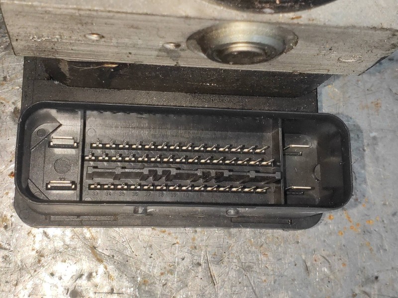 Recambio de abs para ford focus lim. (cb4) business referencia OEM IAM 10096001273 28560004033 8M512C405AA 10020603224