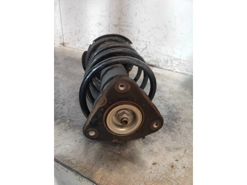 Recambio de amortiguador delantero izquierdo para ford focus lim. (cb4) business referencia OEM IAM 4M5118K001AAC  