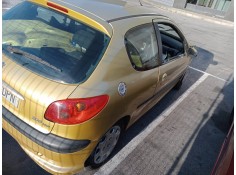 peugeot 206 berlina del año 2005 2