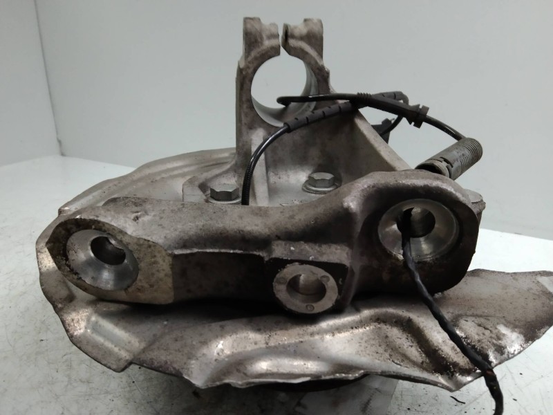 Recambio de mangueta delantera derecha para bmw serie 1 berlina (e81/e87) 116d referencia OEM IAM   