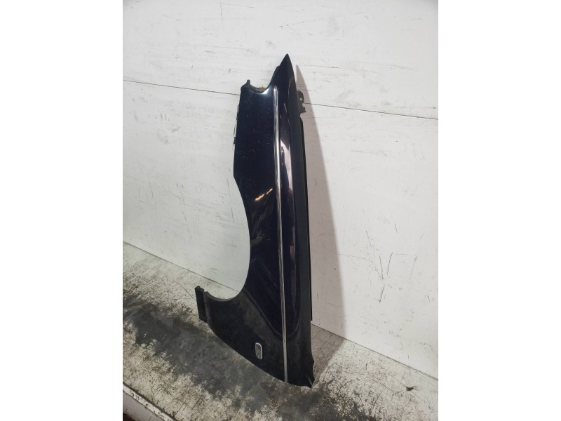 Recambio de aleta delantera izquierda para mg rover serie 75 (rj) 2.0 cdt classic referencia OEM IAM   