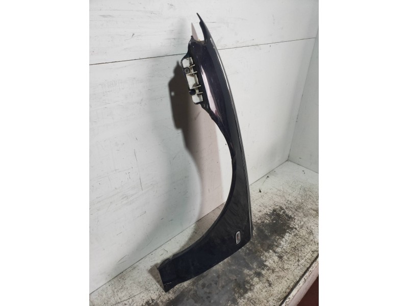 Recambio de aleta delantera izquierda para mg rover serie 75 (rj) 2.0 cdt classic referencia OEM IAM   