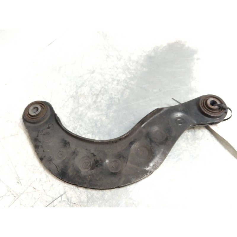 Recambio de brazo suspension superior trasero izquierdo para ford focus lim. (cb4) 1.8 tdci turbodiesel cat referencia OEM IAM  