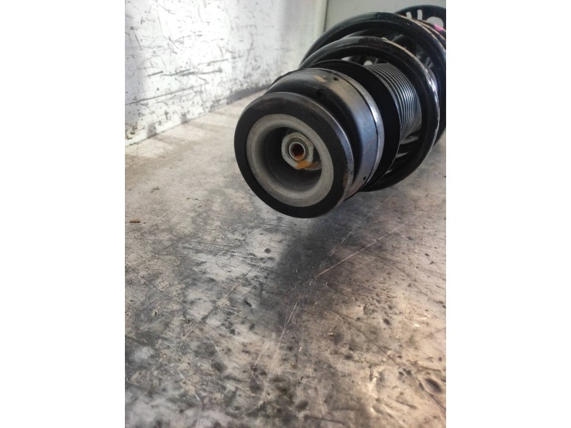 Recambio de amortiguador delantero derecho para seat ibiza (6p1) reference referencia OEM IAM 6R0413031C  