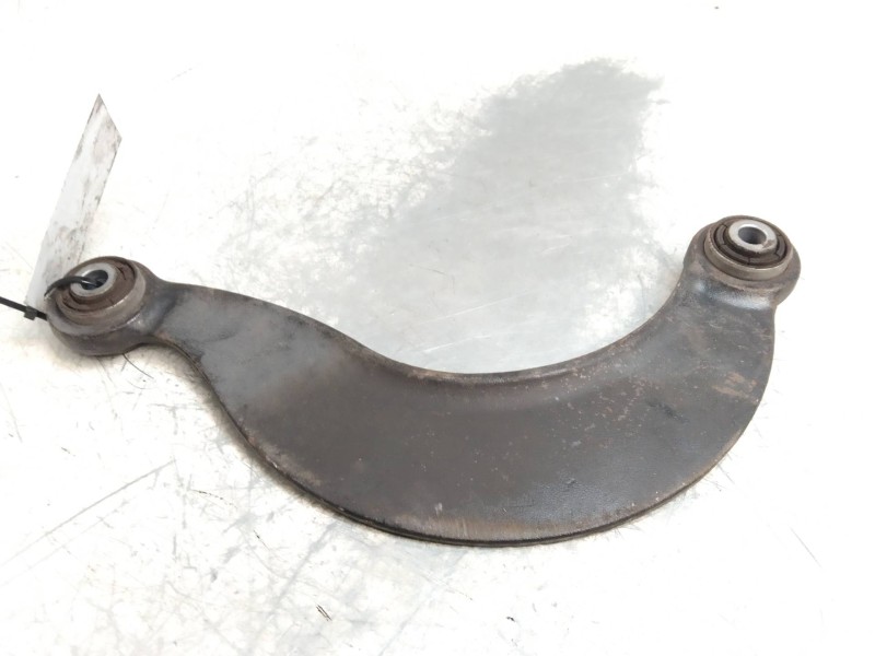 Recambio de brazo suspension superior trasero izquierdo para ford focus lim. 1.6 tdci cat referencia OEM IAM   