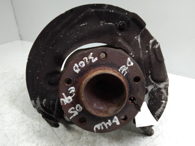 Recambio de mangueta delantera derecha para bmw serie 3 berlina (e90) 320d referencia OEM IAM   