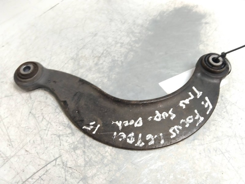 Recambio de brazo suspension superior trasero derecho para ford focus lim. 1.6 tdci cat referencia OEM IAM   