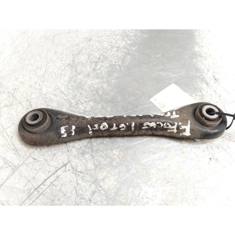 Recambio de brazo suspension inferior trasero izquierdo para ford focus lim. 1.6 tdci cat referencia OEM IAM   