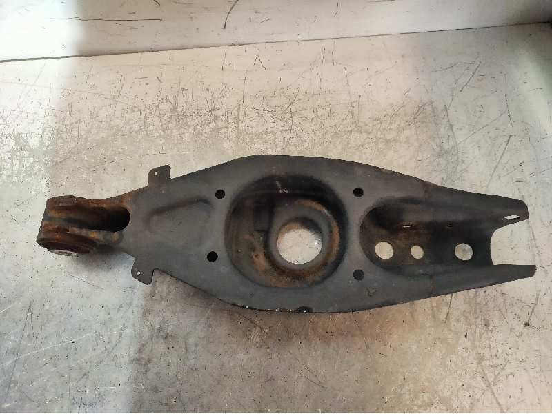 Recambio de brazo suspension superior trasero izquierdo para mercedes clase clk (w209) coupe 200 compressor (209.342) referencia