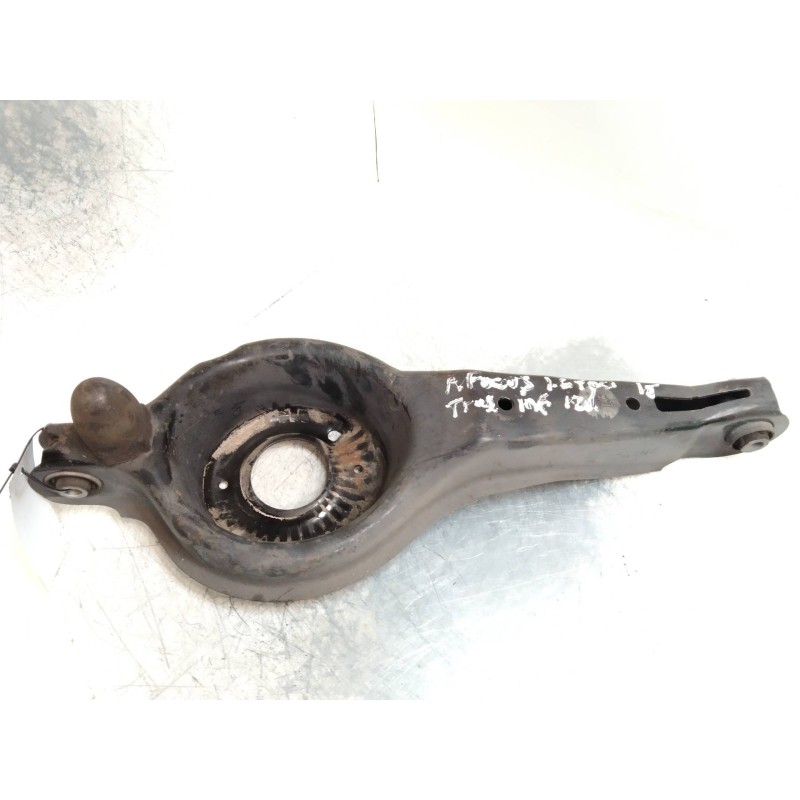 Recambio de brazo suspension inferior trasero izquierdo para ford focus lim. 1.6 tdci cat referencia OEM IAM   