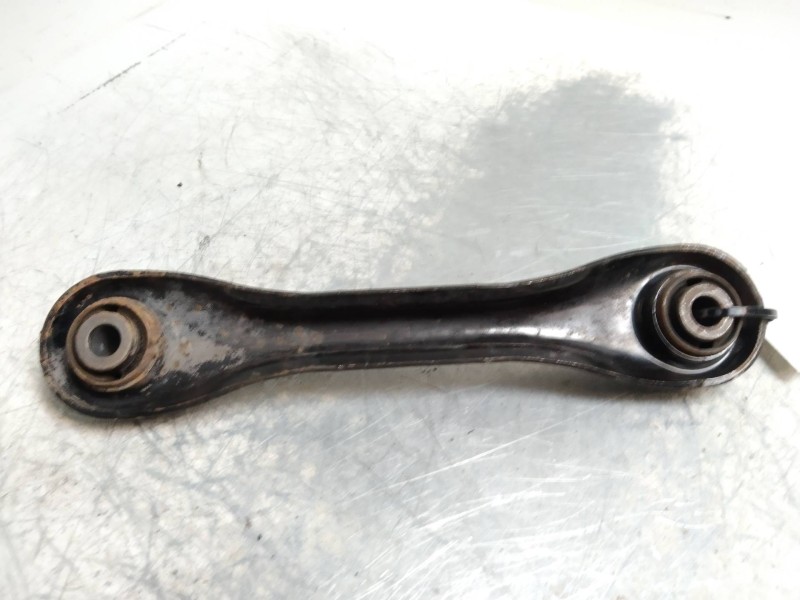 Recambio de brazo suspension inferior trasero derecho para ford focus c-max (cap) 1.6 tdci cat referencia OEM IAM   