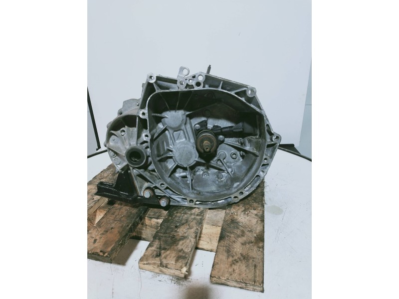 Recambio de caja cambios para peugeot 5008 allure referencia OEM IAM 20EA07 2176039 