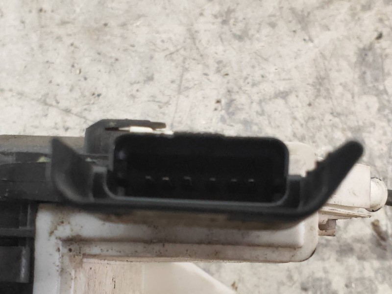 Recambio de motor cierre centralizado delantero izquierdo para citroen berlingo station wagon sx multispace referencia OEM IAM 8