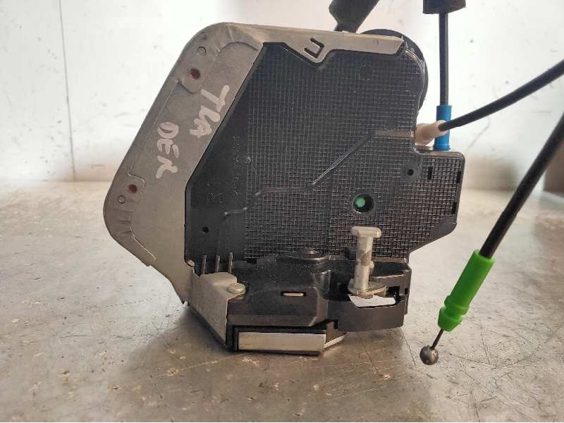 Recambio de motor cierre centralizado trasero derecho para lexus rx 400h referencia OEM IAM Z47J2520  