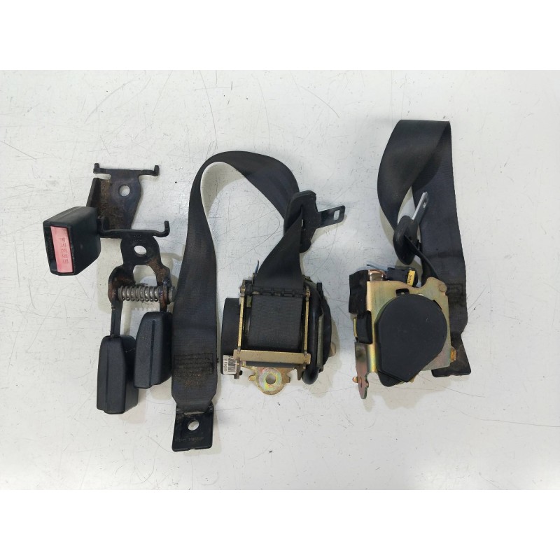 Recambio de juego cinturones trasero para renault megane ii classic berlina 1.9 dci diesel referencia OEM IAM   4P