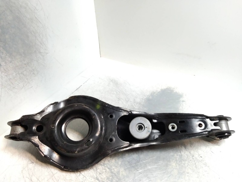 Recambio de brazo suspension inferior trasero derecho para ford focus lim. st referencia OEM IAM   