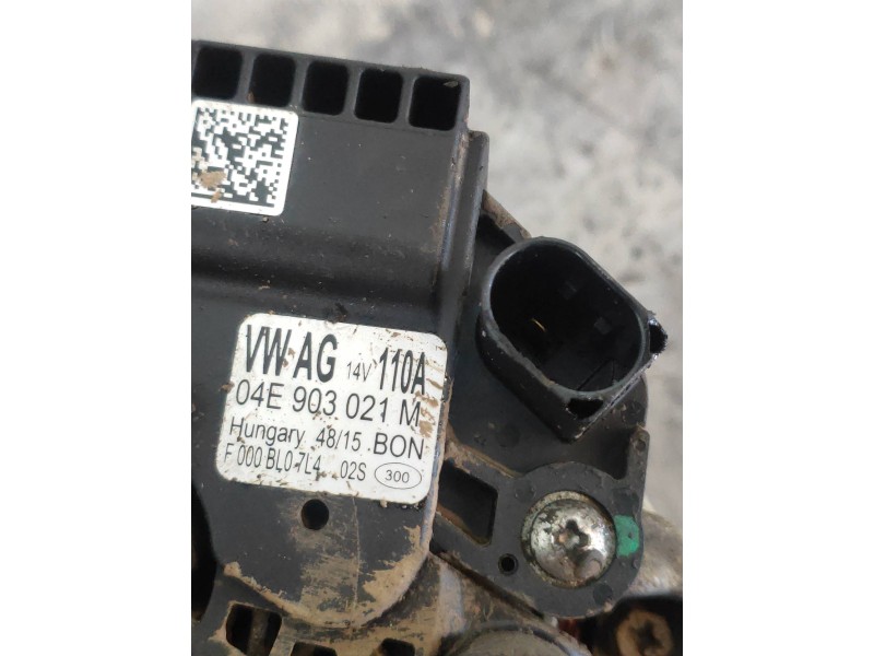 Recambio de alternador para seat ibiza (6p1) reference referencia OEM IAM 04E903021M  
