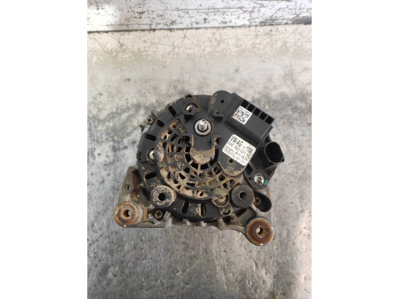 Recambio de alternador para seat ibiza (6p1) reference referencia OEM IAM 04E903021M  