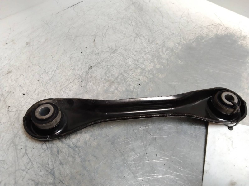 Recambio de brazo suspension inferior trasero izquierdo para ford focus lim. st referencia OEM IAM   