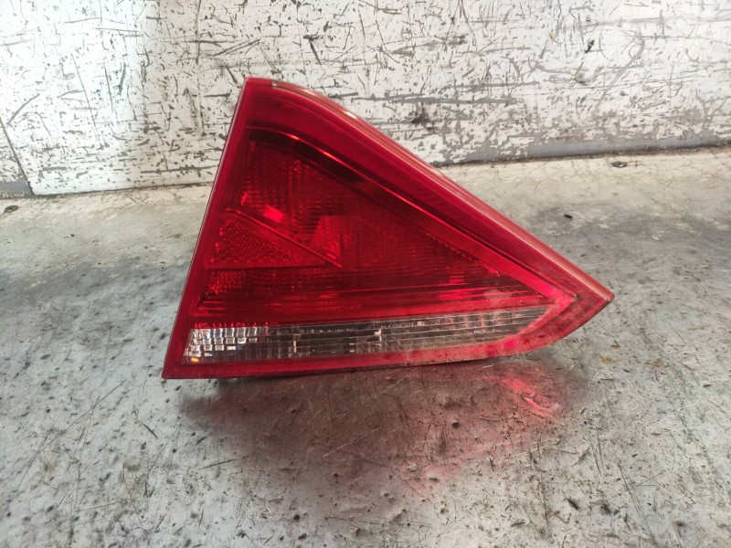 Recambio de piloto trasero derecho interior para audi a5 coupe (8t) 2.7 tdi referencia OEM IAM 8T0945094  