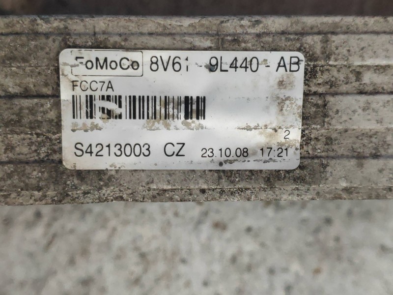 Recambio de intercooler para ford focus lim. (cb4) titanium referencia OEM IAM 8V619L440AB S4213003CZ 