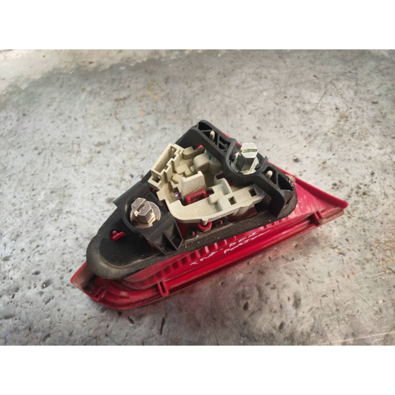 Recambio de piloto trasero derecho interior para audi a5 coupe (8t) 2.7 tdi referencia OEM IAM 8T0945094  