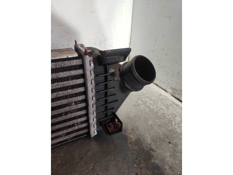 Recambio de intercooler para ford focus lim. (cb4) titanium referencia OEM IAM 8V619L440AB S4213003CZ 