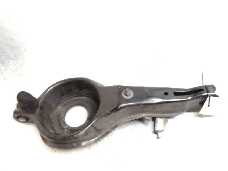 Recambio de brazo suspension inferior trasero derecho para ford c-max (cb3) referencia OEM IAM    Recambio de brazo suspension inferior trasero derecho para ford c-max (cb3) referencia OEM IAM