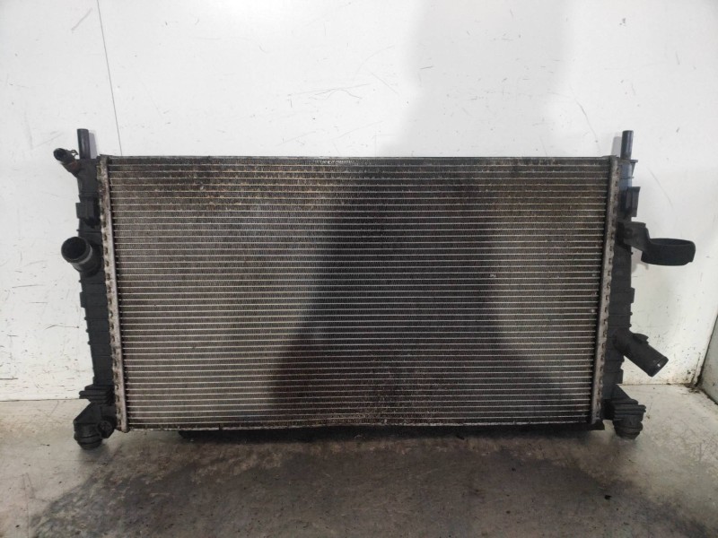 Recambio de radiador agua para ford focus lim. (cb4) titanium referencia OEM IAM 3M5H8005TI  