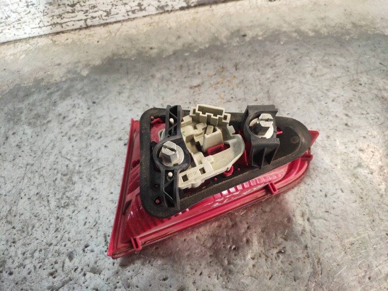 Recambio de piloto trasero izquierdo interior para audi a5 coupe (8t) 2.7 tdi referencia OEM IAM 8T0945093  