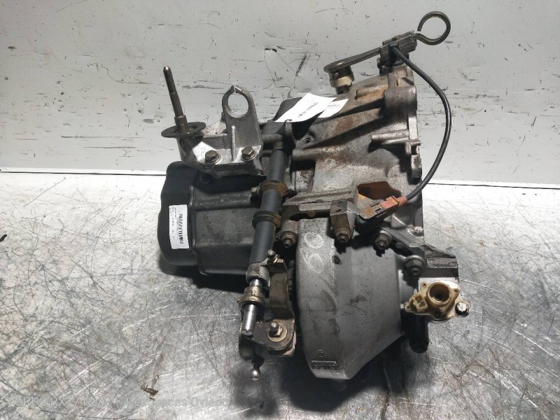 Recambio de caja cambios para peugeot 605 3.0 v6 cat referencia OEM IAM 2GM01 ZZZZZZ 011257