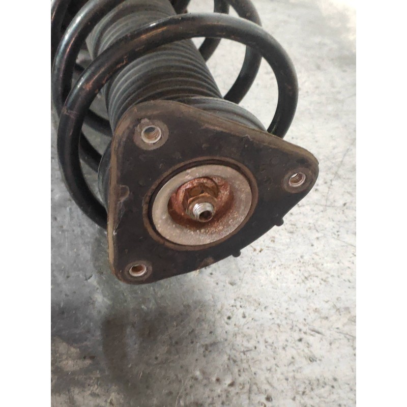 Recambio de amortiguador delantero izquierdo para ford focus lim. (cb4) titanium referencia OEM IAM 6M5Y18K001BAC  
