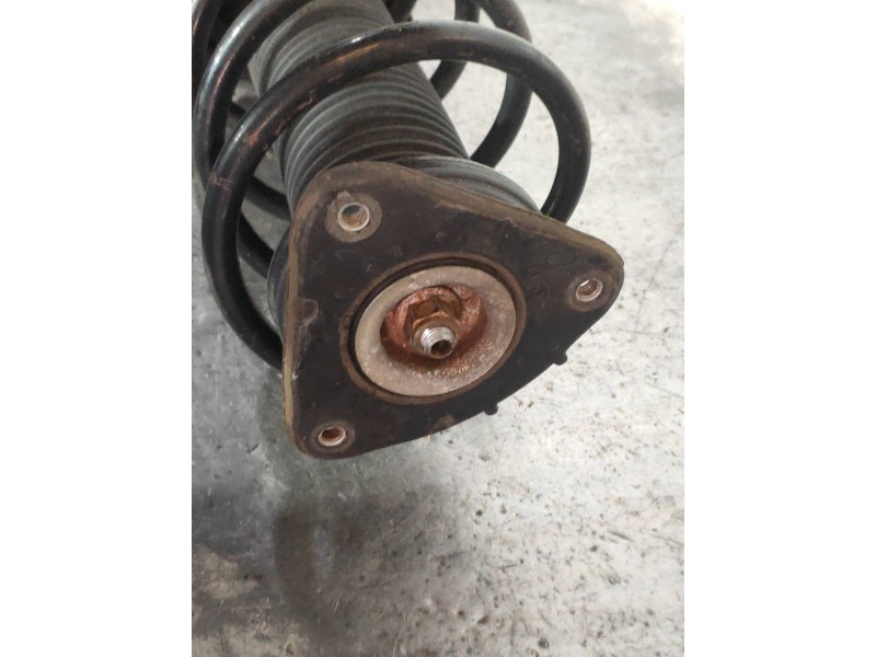 Recambio de amortiguador delantero izquierdo para ford focus lim. (cb4) titanium referencia OEM IAM 6M5Y18K001BAC  