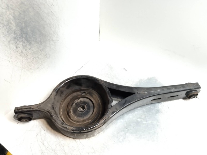 Recambio de brazo suspension inferior trasero derecho para ford mondeo ber. (ca2) trend (09.2010) referencia OEM IAM   