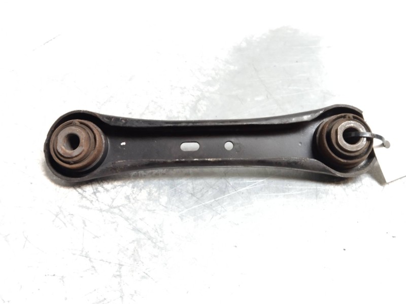 Recambio de brazo suspension inferior trasero izquierdo para ford mondeo sportbreak (ca2) 2.0 flexifuel cat referencia OEM IAM  
