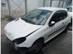 peugeot 206 berlina del año 2001