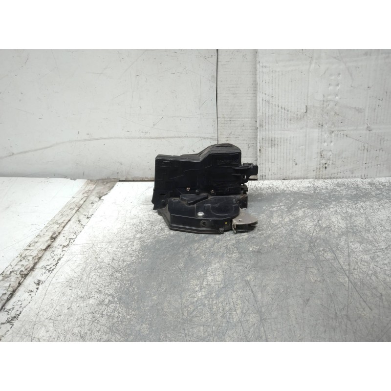 Recambio de motor cierre centralizado delantero derecho para bmw serie 7 (e65/e66) 745i referencia OEM IAM   4P
