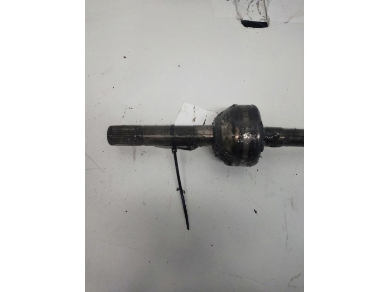 Recambio de transmision delantera izquierda para suzuki samurai sj 413 (sj) 1.9 td techo metálico lujo referencia OEM IAM   