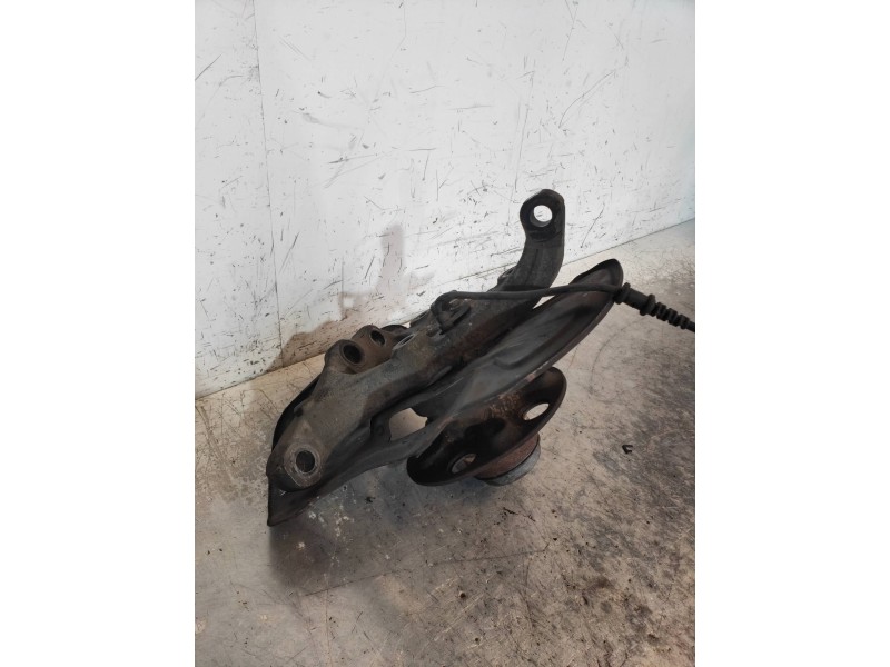 Recambio de mangueta delantera izquierda para mercedes clase c (w203) sportcoupe c 220 cdi (203.706) referencia OEM IAM   