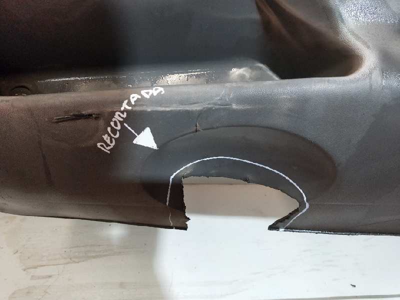 Recambio de paragolpes delantero para mercedes sprinter 02.00  caja cerrada 411 cdi (904.662) referencia OEM IAM   