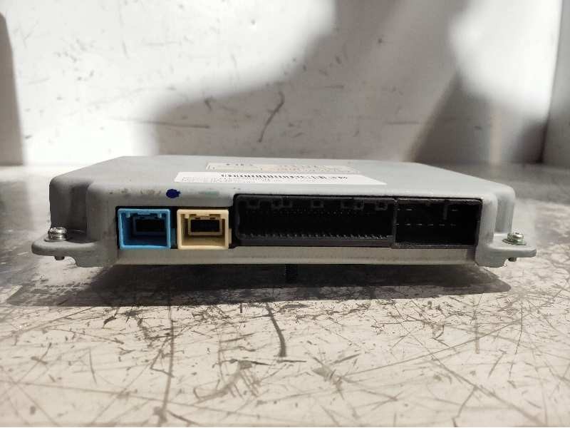 Recambio de modulo electronico para lexus rx 400h referencia OEM IAM 51611012480 8679248160 