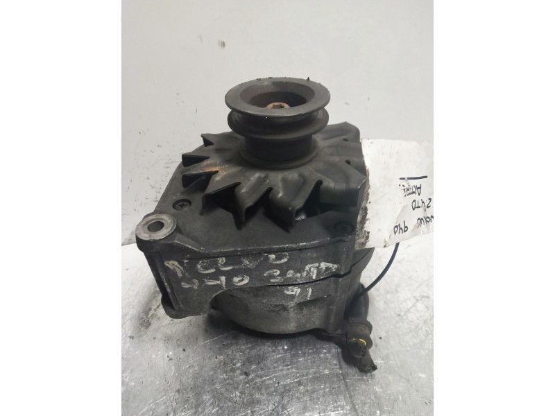 Recambio de alternador para volvo serie 940 berlina/familiar 2.4 td familiar referencia OEM IAM 0120469997  