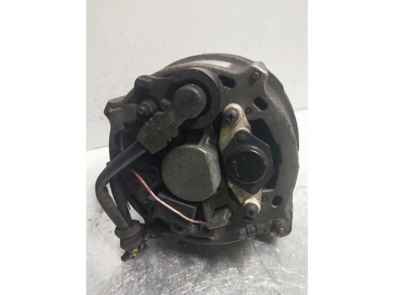 Recambio de alternador para volvo serie 940 berlina/familiar 2.4 td familiar referencia OEM IAM 0120469997  
