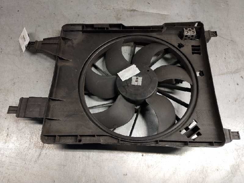 Recambio de electroventilador para renault megane ii berlina 5p 1.9 dci diesel fap cat referencia OEM IAM 5020232 8200680824 GAT