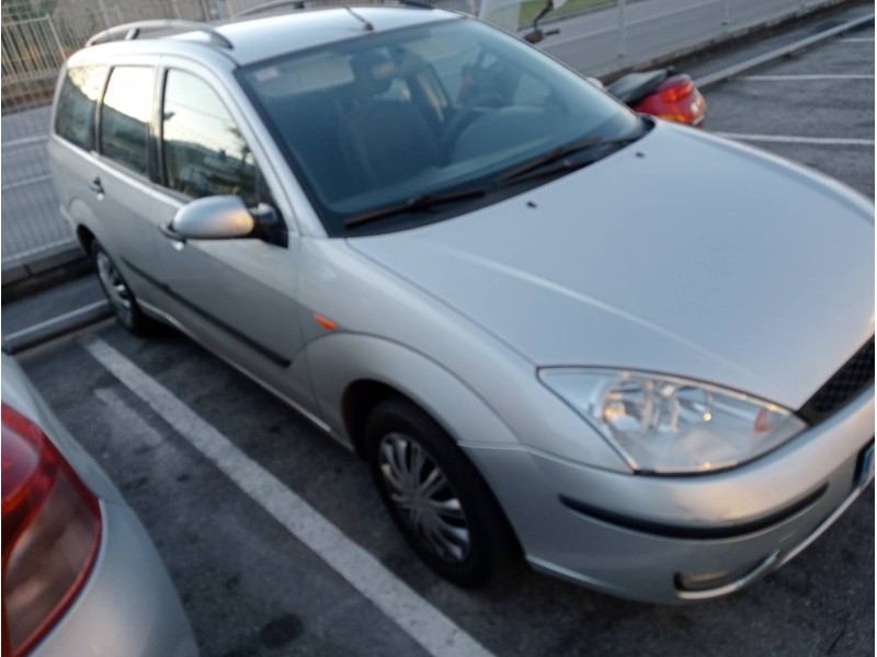 ford focus turnier (cak) del año 2002