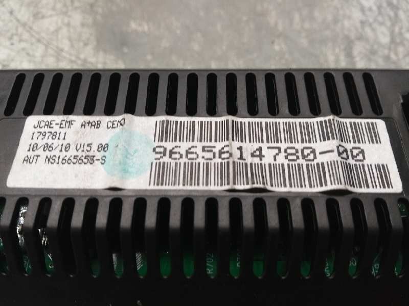 Recambio de pantalla multifuncion para citroen c4 berlina lx referencia OEM IAM 966561478000 NS1665653S 