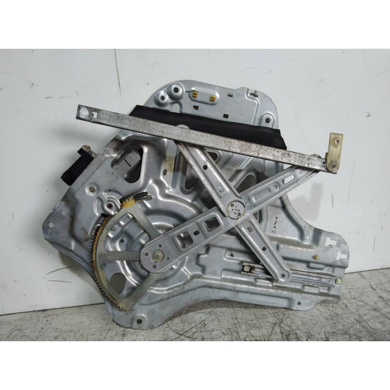 Recambio de elevalunas delantero izquierdo para kia carnival ii 2.9 crdi lx referencia OEM IAM 824504D010 0620200770 5P 2006