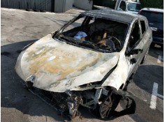 renault megane iii berlina 5 p del año 2013