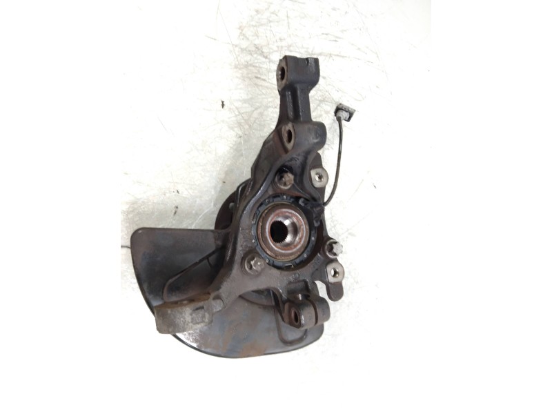 Recambio de mangueta delantera izquierda para opel zafira b energy referencia OEM IAM 13197802  